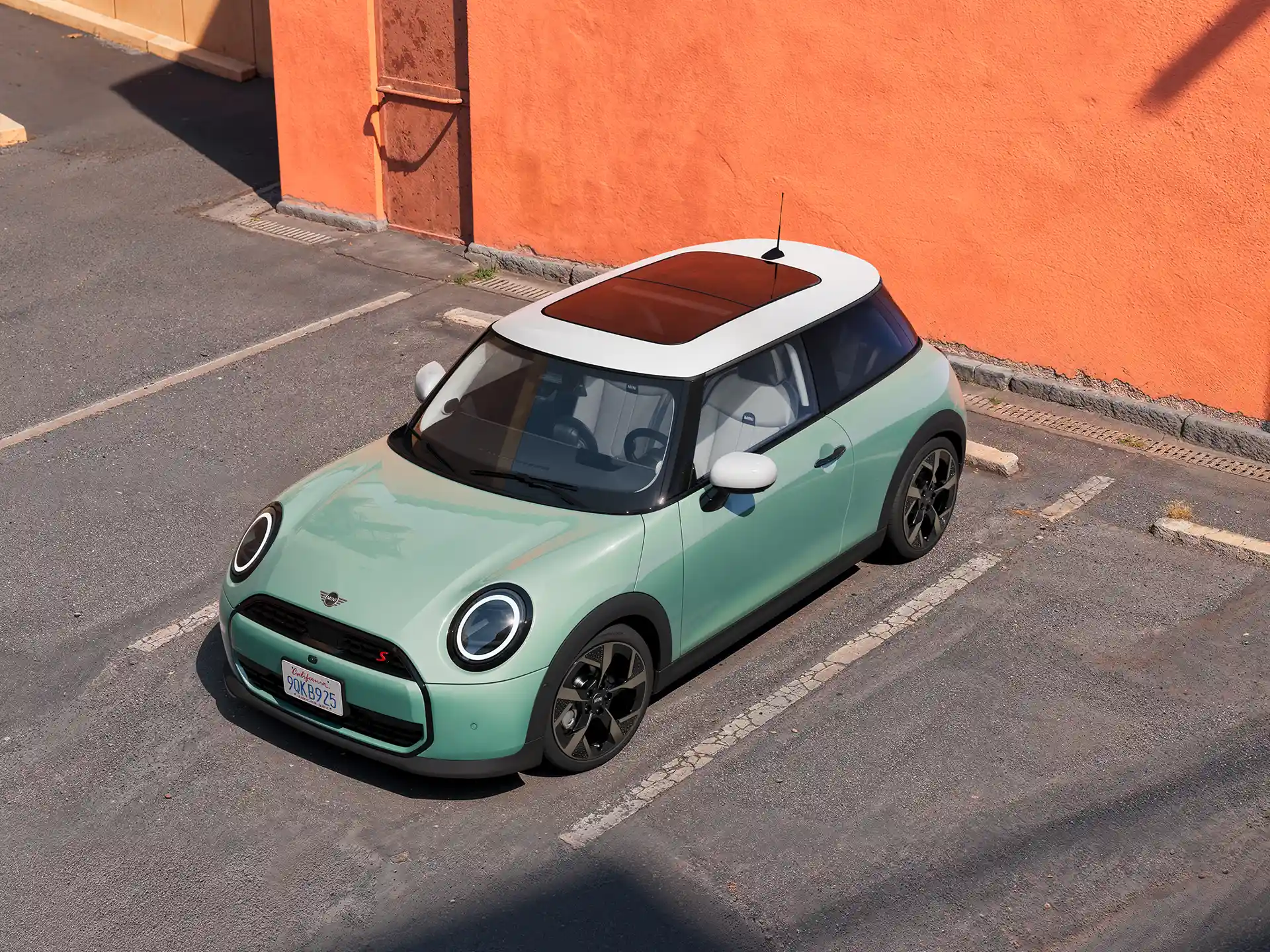 MINI Cooper 3-dverové - Exteriér video
