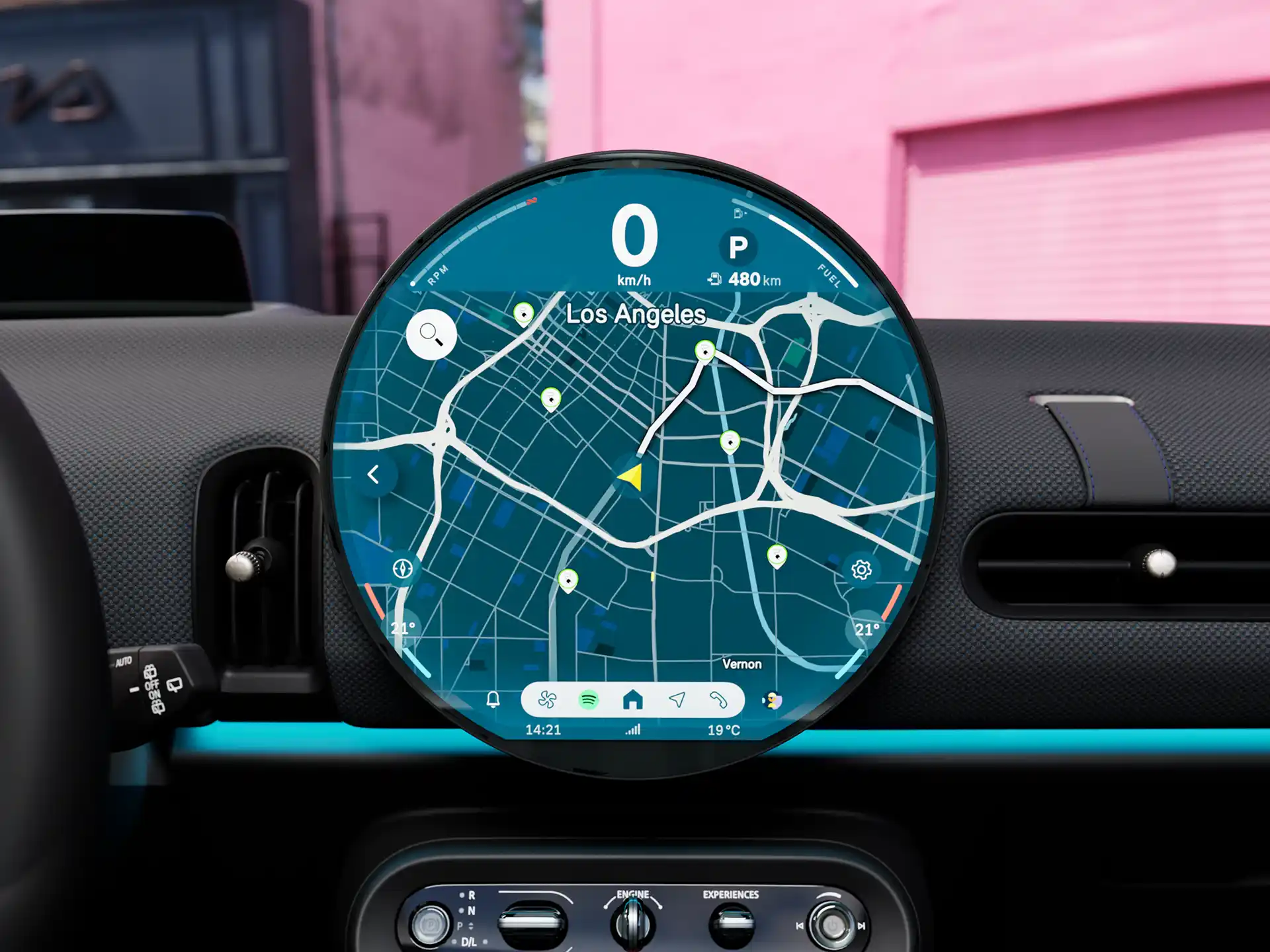 MINI Cooper 3-dverové - minimalistický OLED displej 