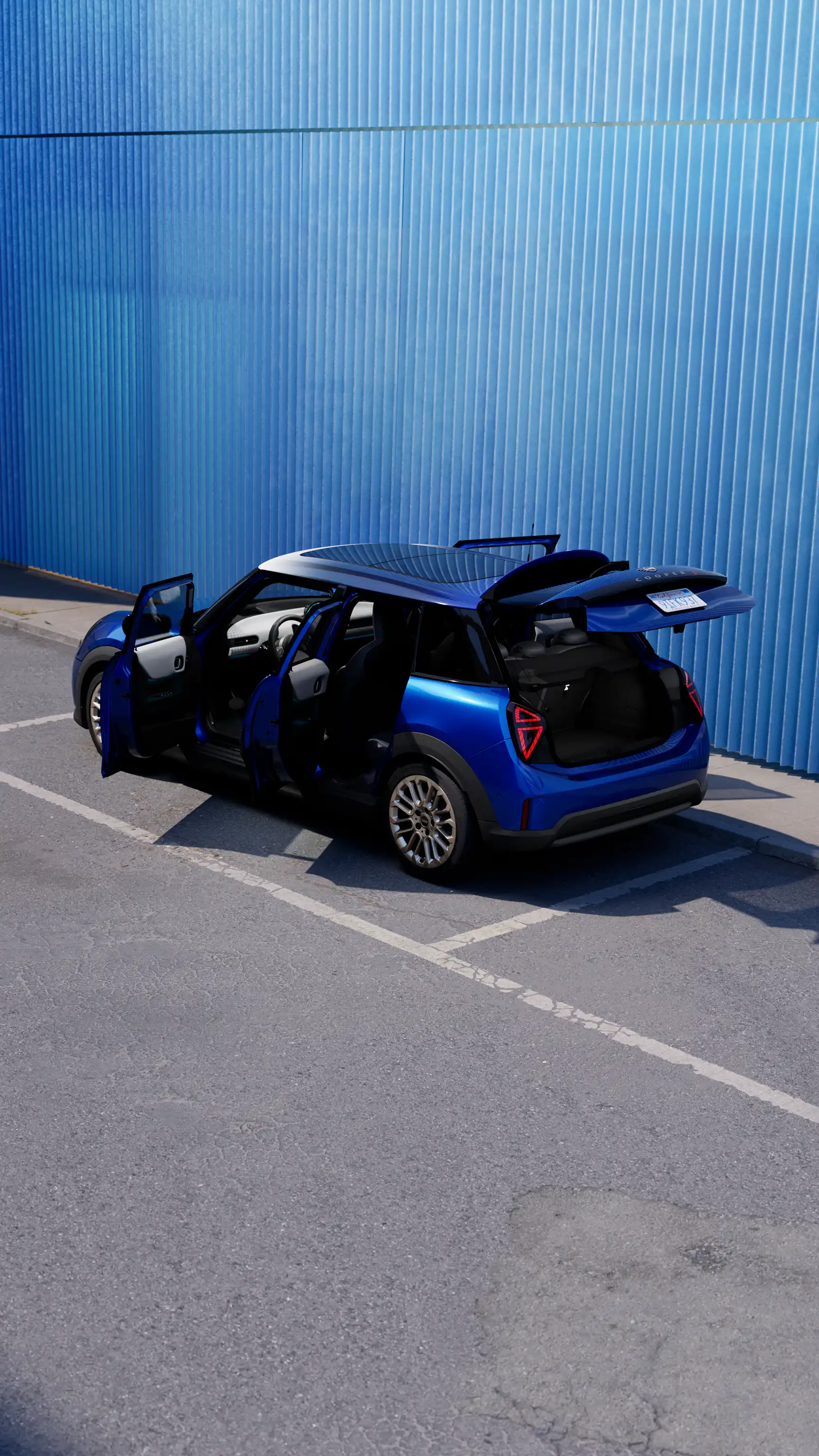 MINI Cooper 5-dverové - Otvorené dvere