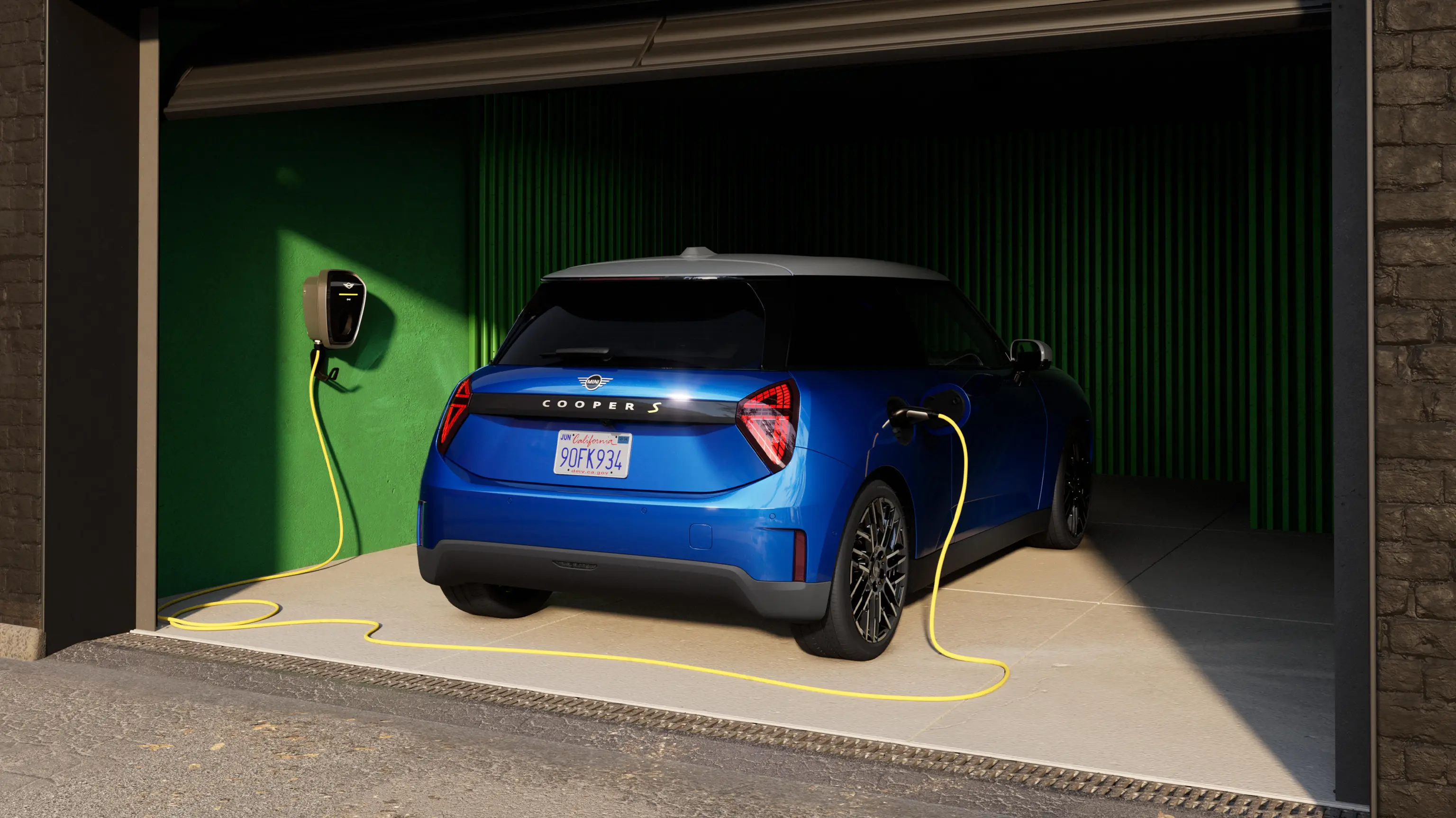 Čisto elektrické MINI Cooper - Garáž