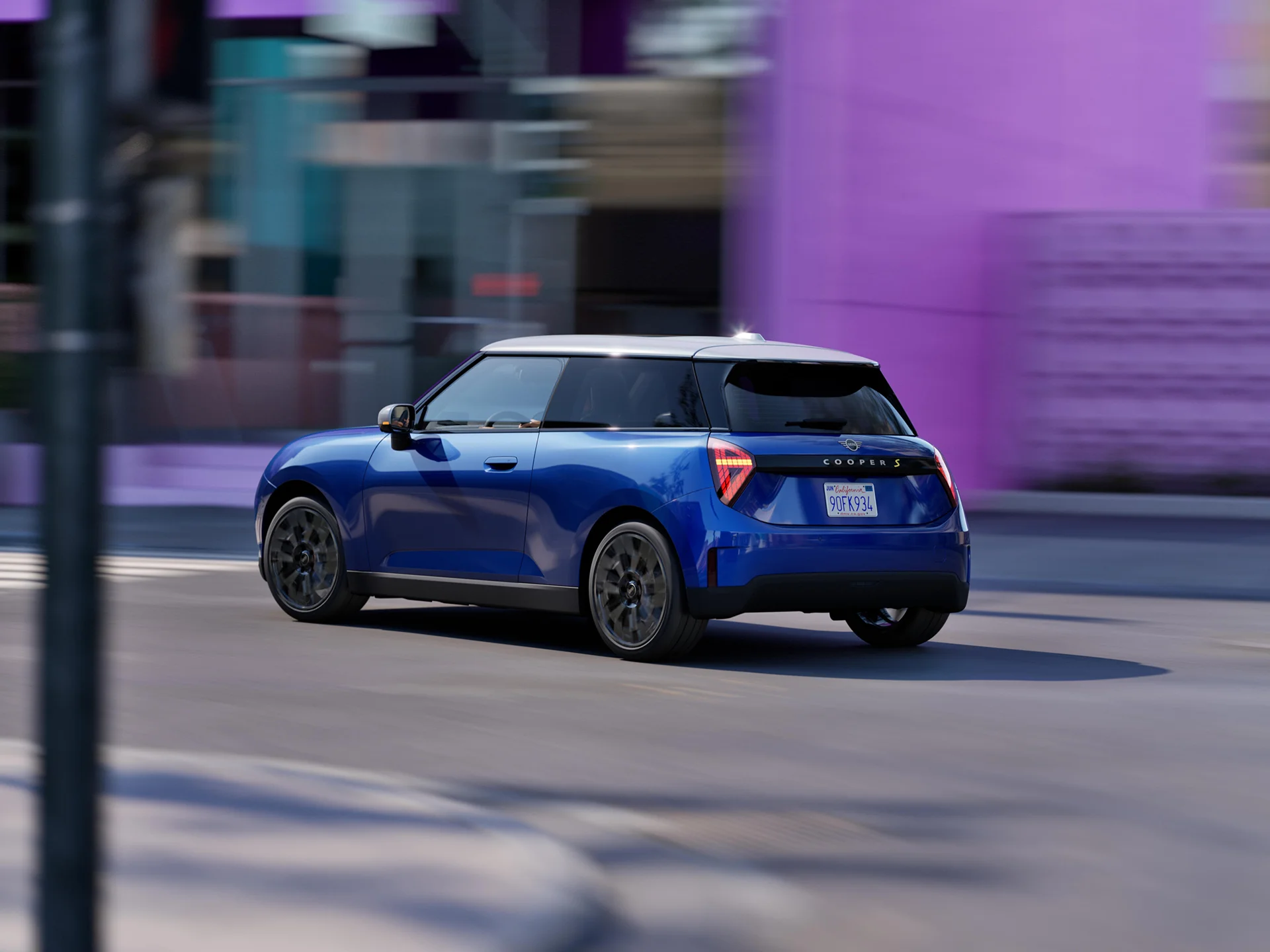 Čisto elektrické MINI Cooper - Motokára