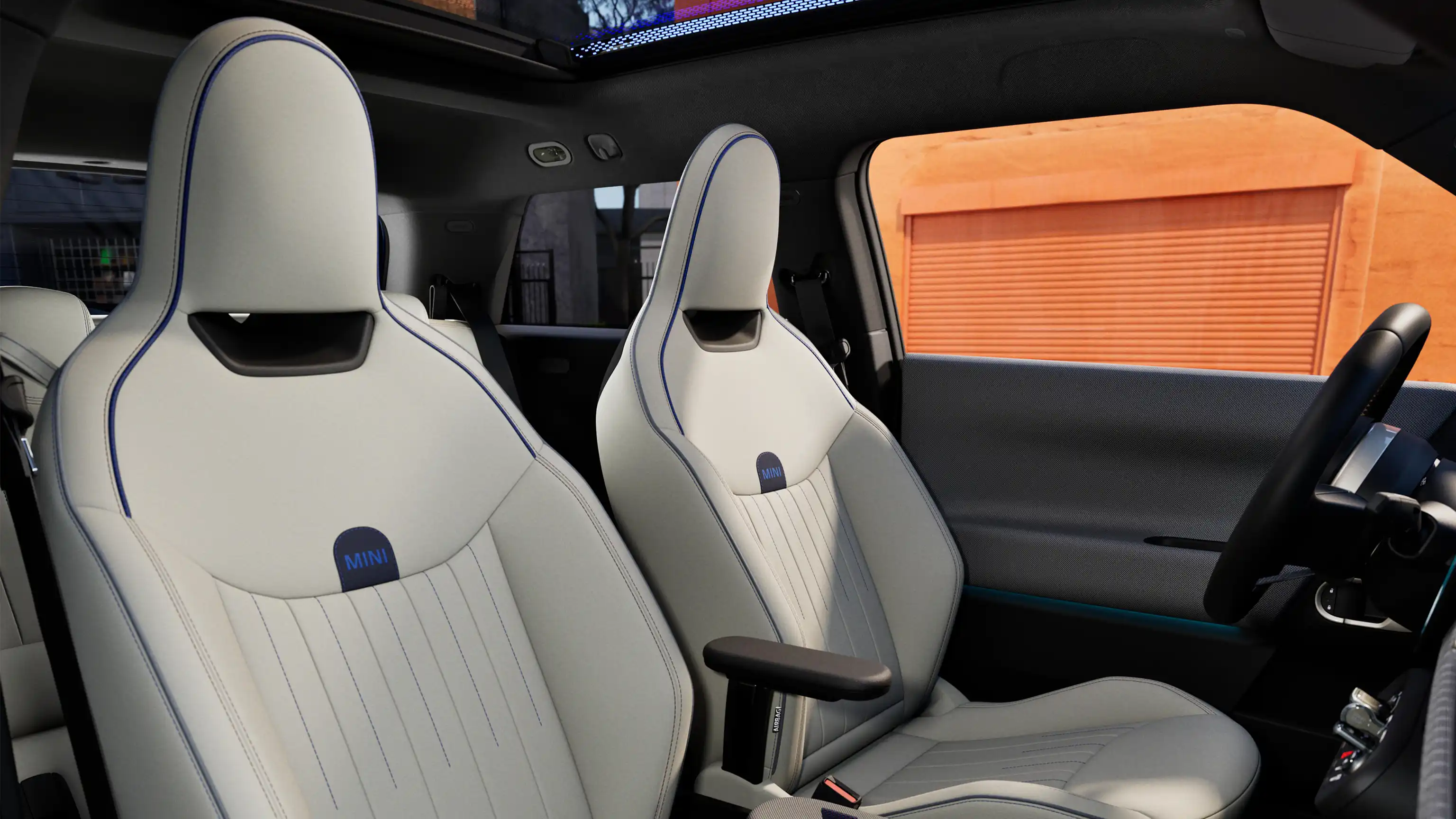 Čisto elektrické MINI Cooper - Interiér