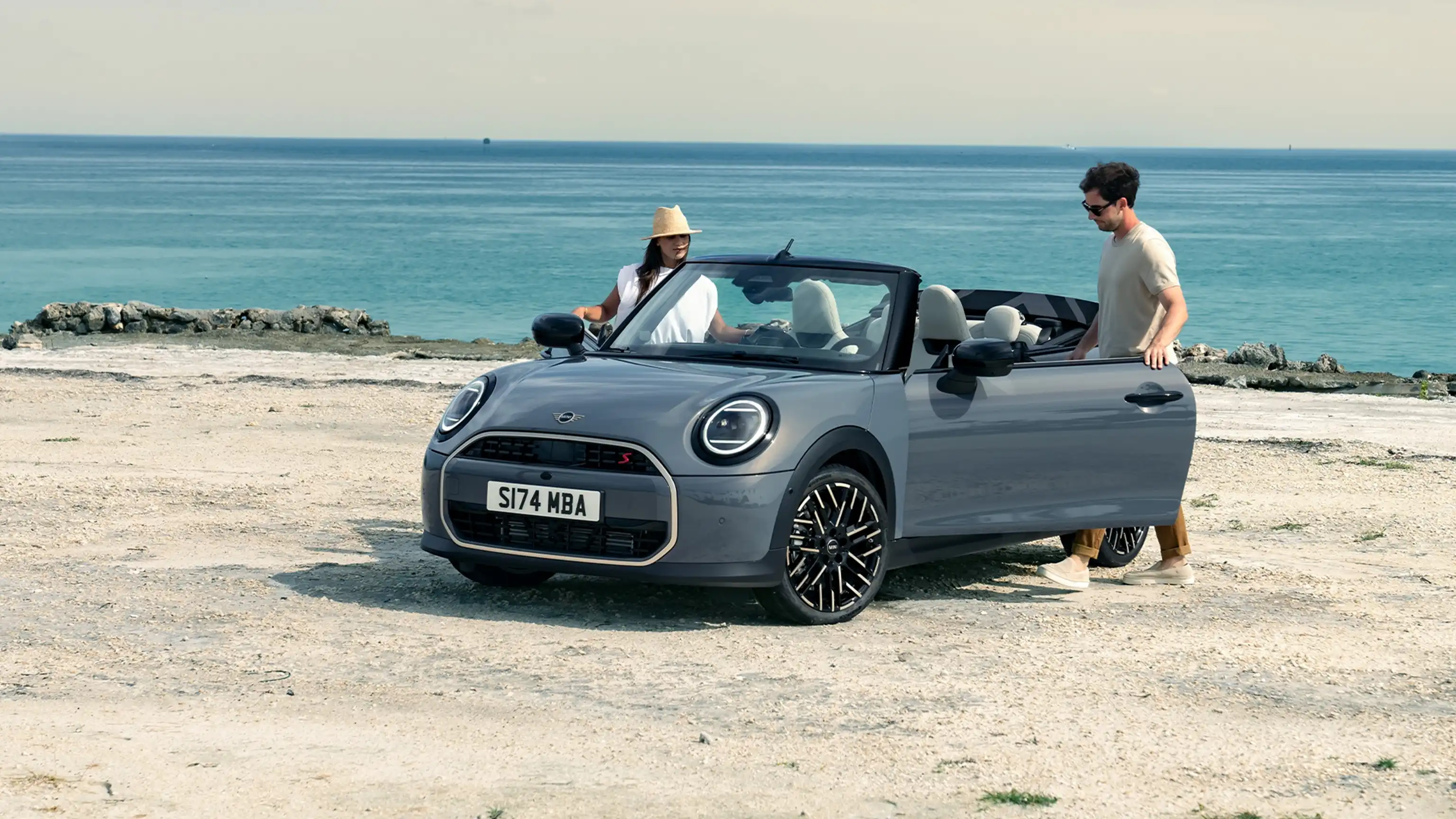 MINI Cooper Cabrio - prehľad - koleso - detailný pohľad