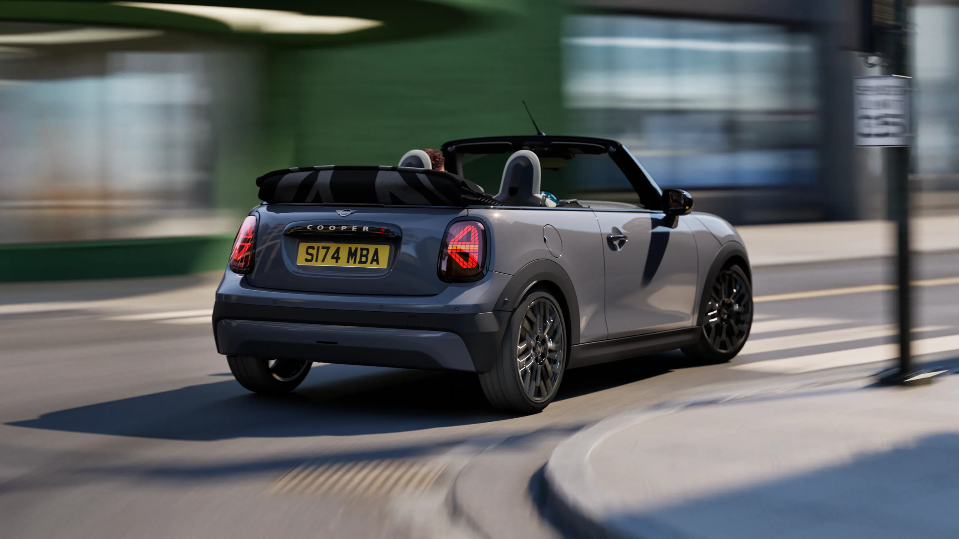 MINI Cooper Cabrio - jazdný zážitok – to najlepšie