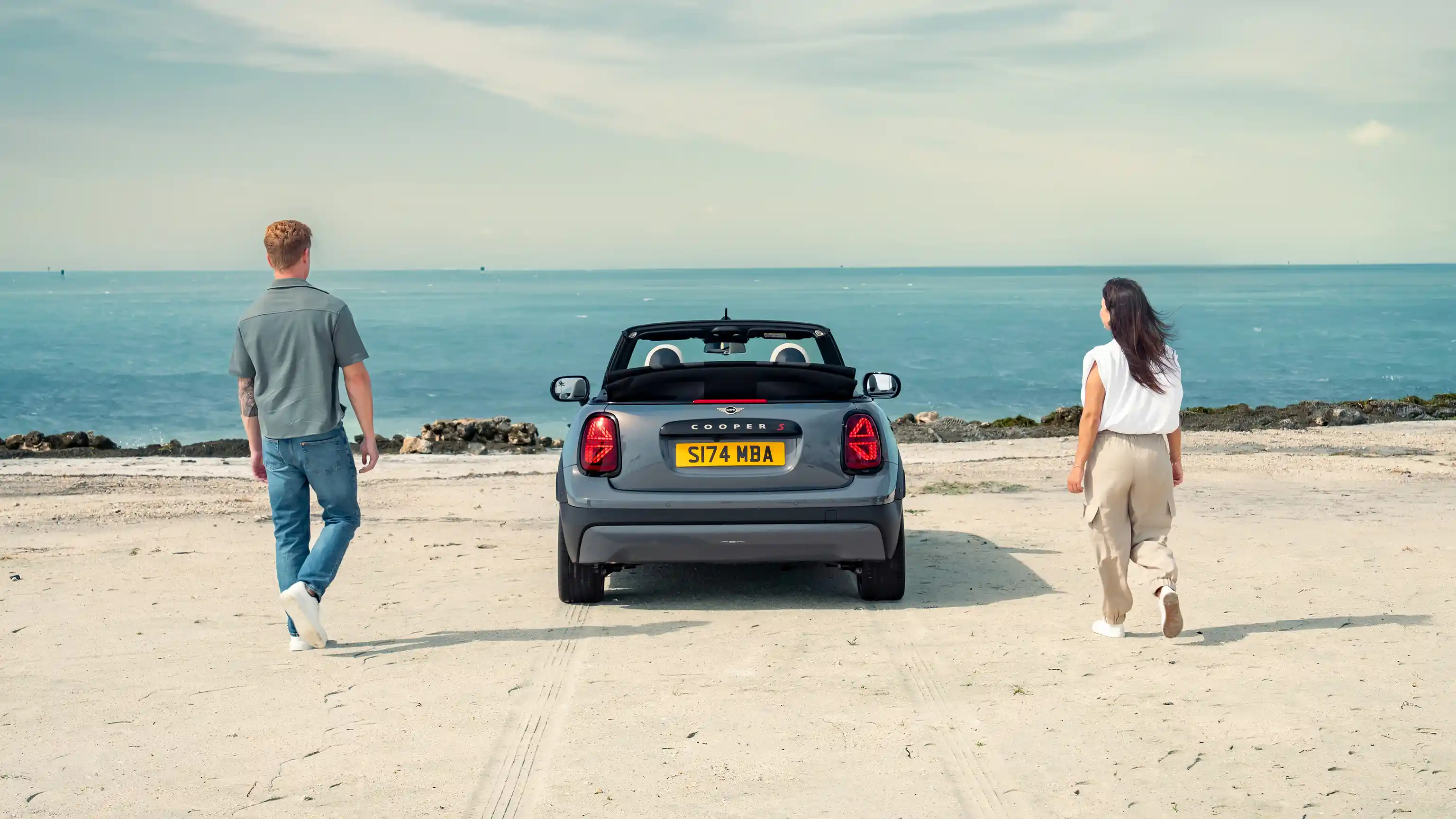 MINI Cooper Cabrio - Zadný pohľad