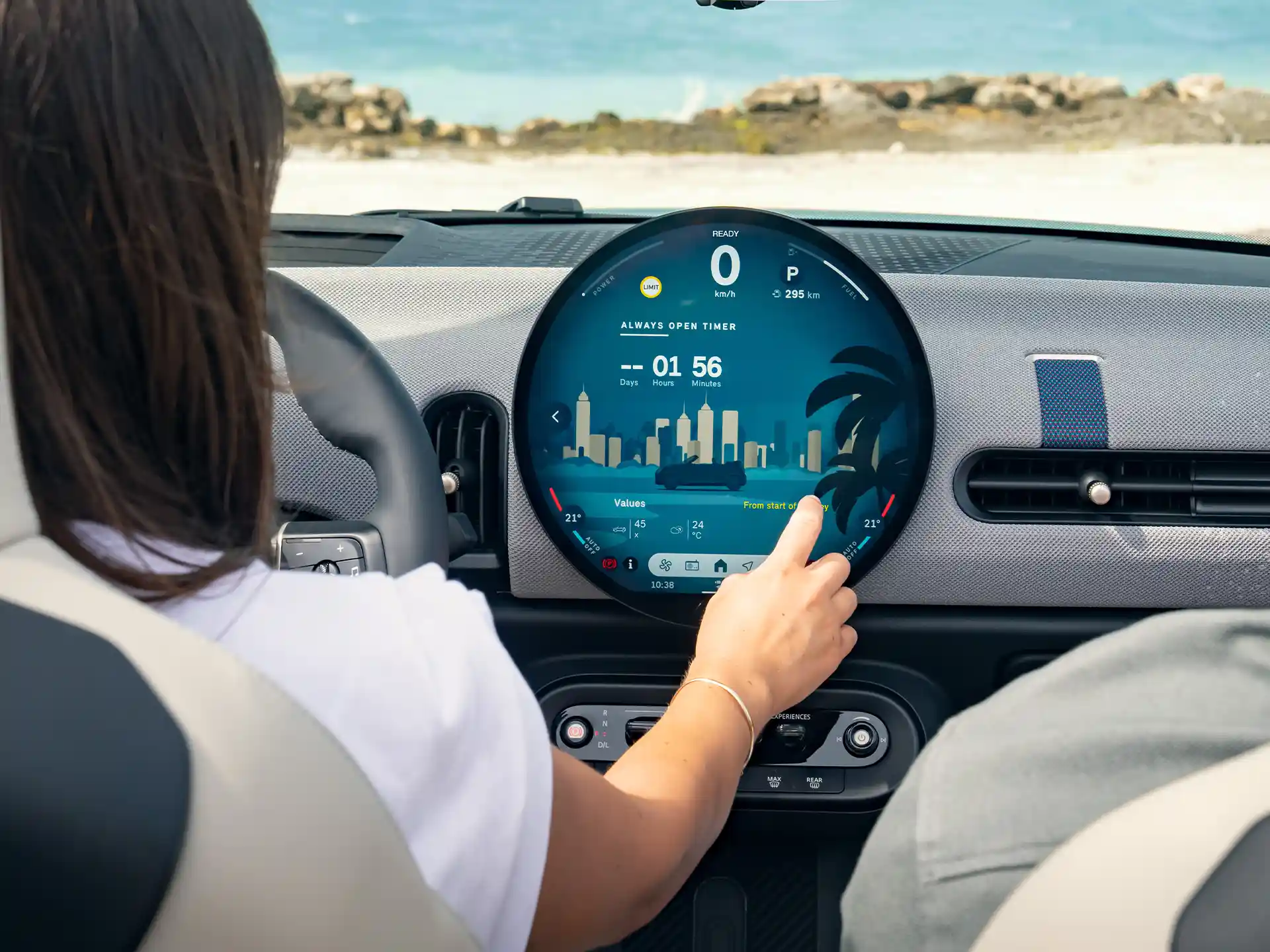 MINI Cooper Cabrio - Okrúhly OLED displej