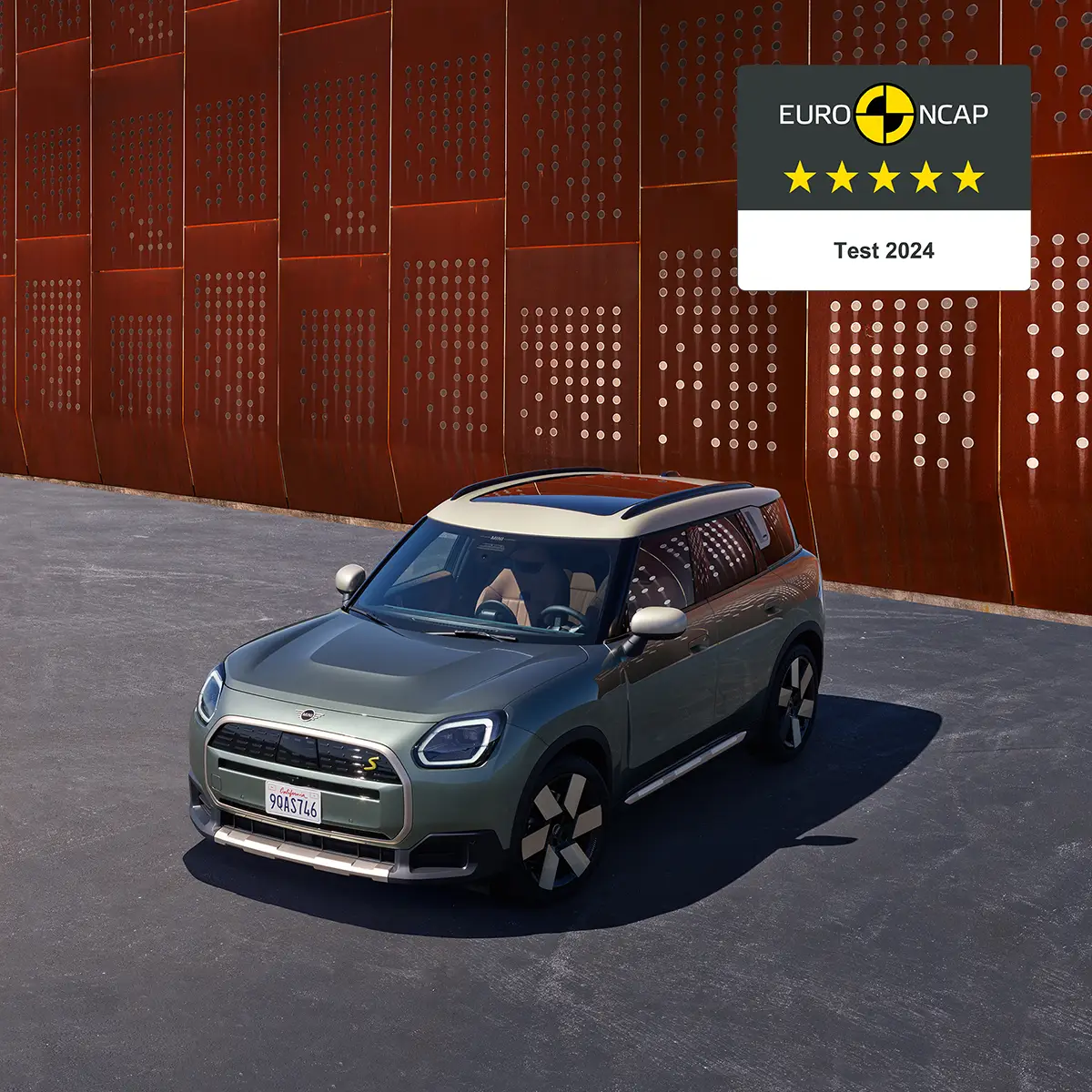 Čisto elektrické MINI Countryman - ncap teaser