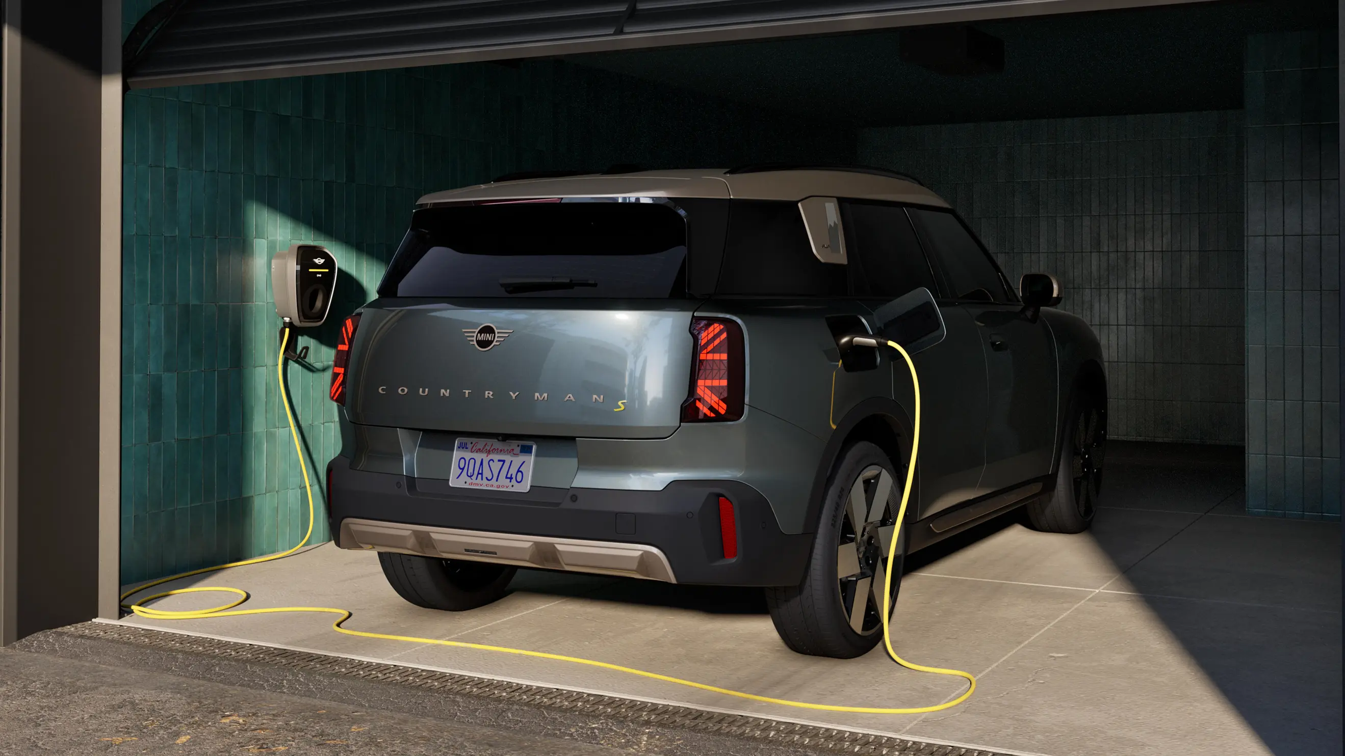 Čisto elektrické MINI Countryman - Garáž