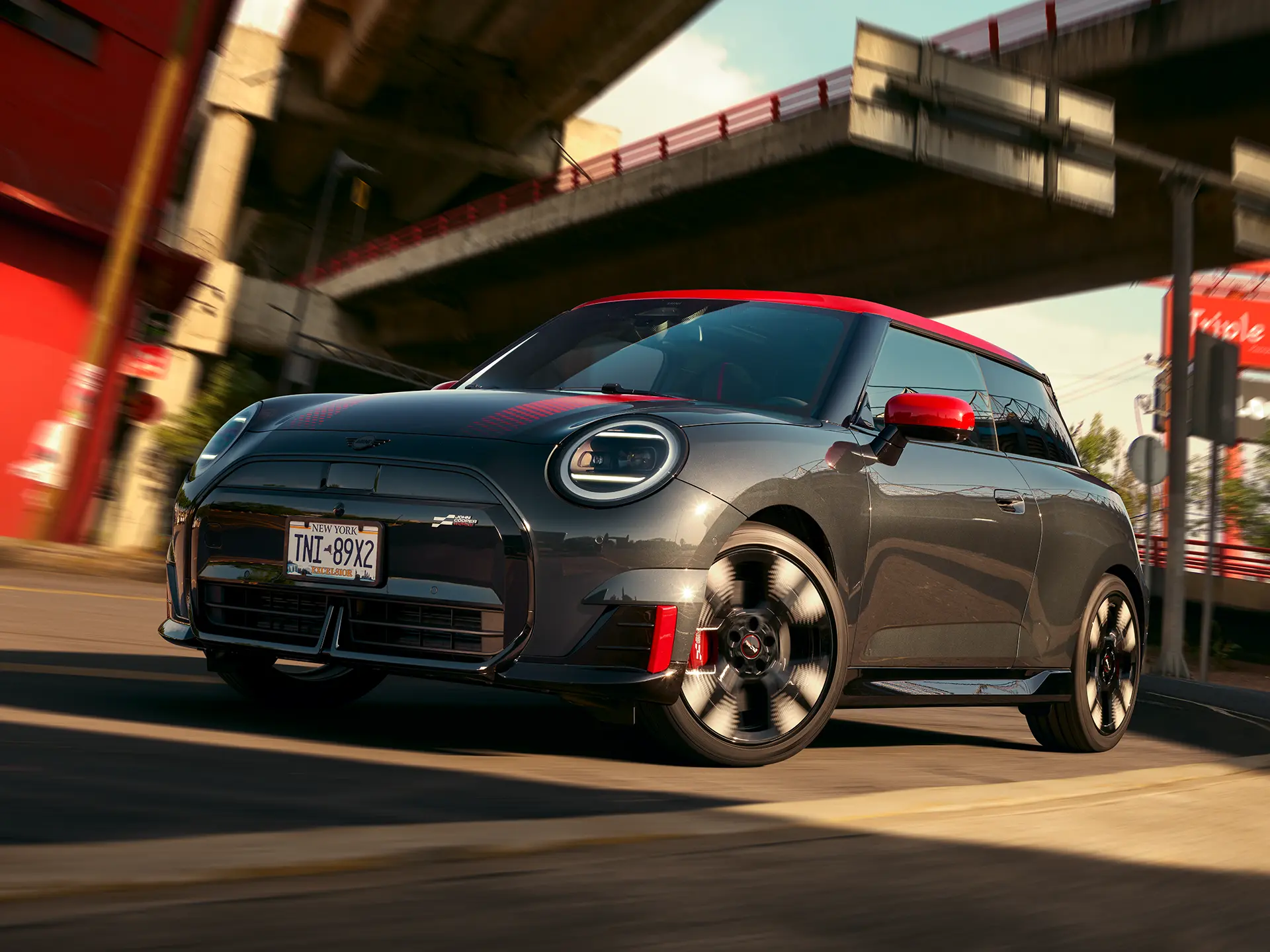 MINI John Cooper Works - J01 JCW bočný pohľad