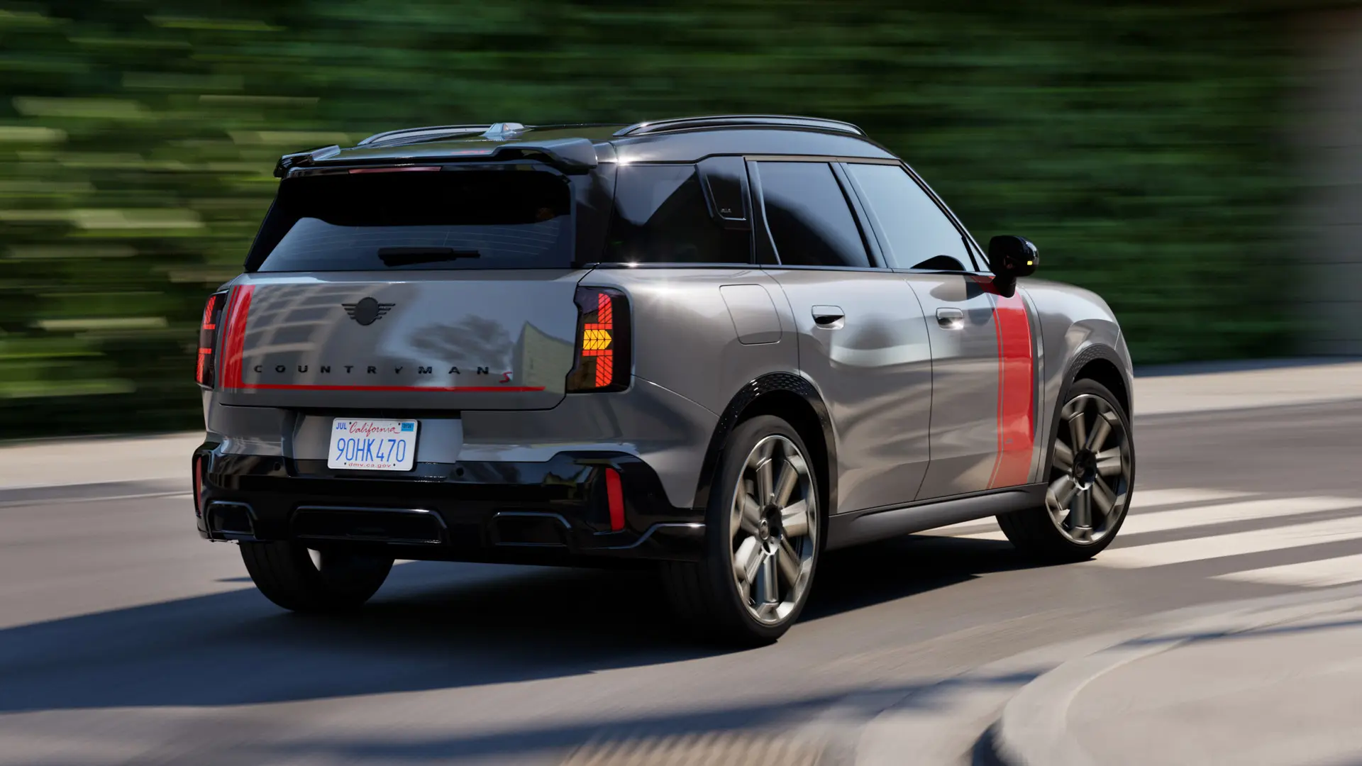 MINI Countryman počas jazdy v zákrute