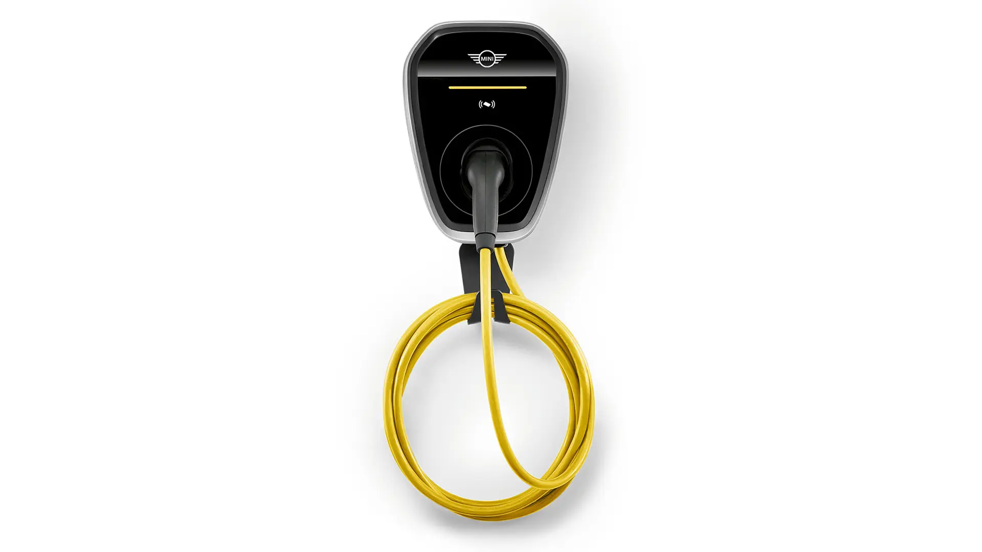 MINI Wallbox Plus pre domáce nabíjacie výkonom až do 22 kW, namontovaný na stene.