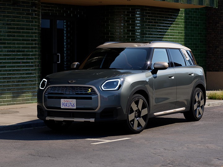 Elektromobilita MINI - dojazd - nové čisto elektrické MINI Countryman 