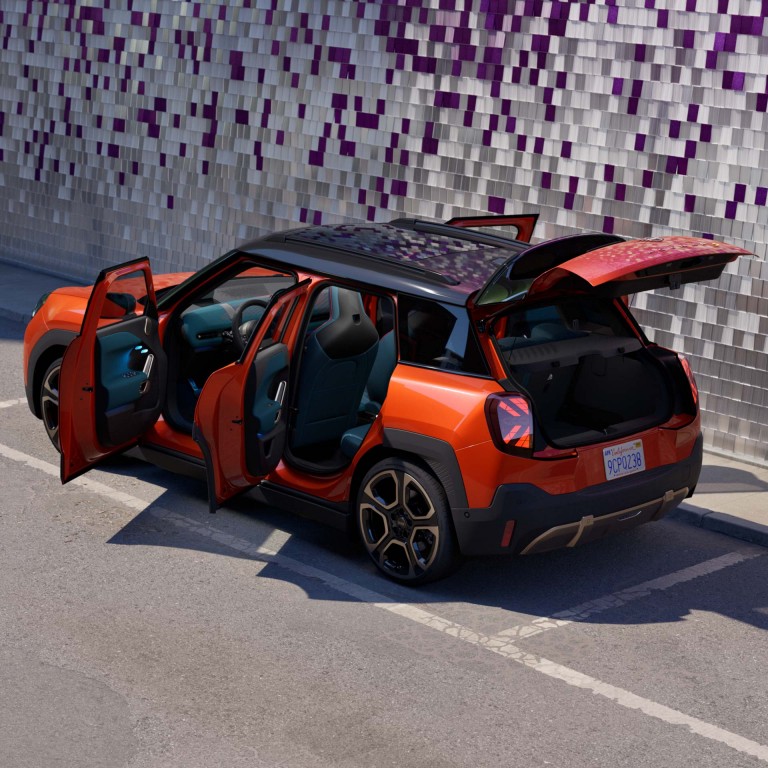 Čisto elektrické MINI Aceman - mozaika - priestor a všestrannosť