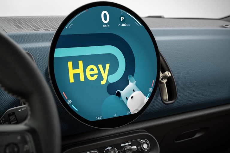 Čisto elektrické MINI Countryman - mozaika - digitálny zážitok