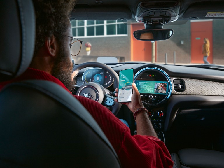 MINI Teleservice – Mobilná aplikácia