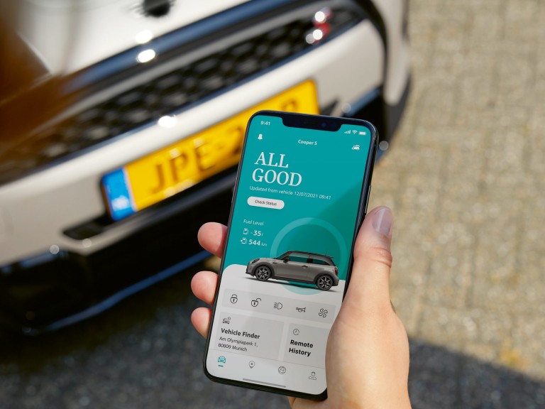 mini connected - navigácia - dopravné informácie