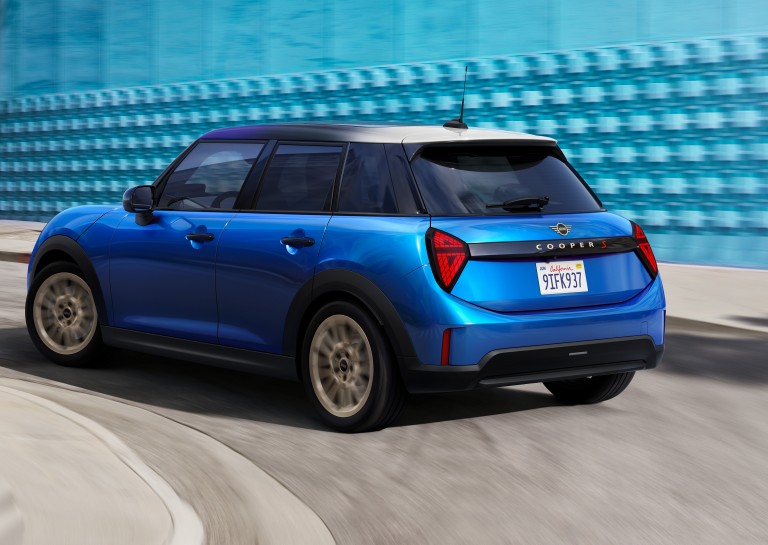 MINI Cooper 5-dverové - jazdný zážitok – to najlepšie