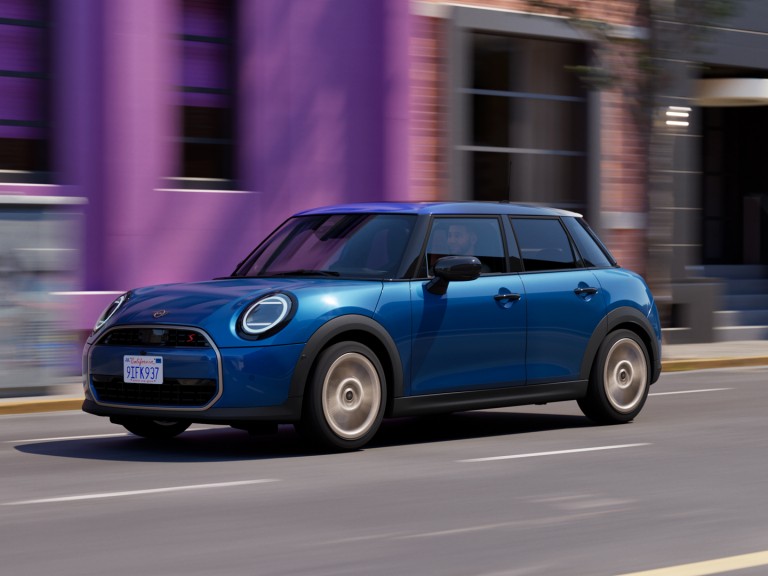 MINI Cooper 5-dverové - teaser - cenník