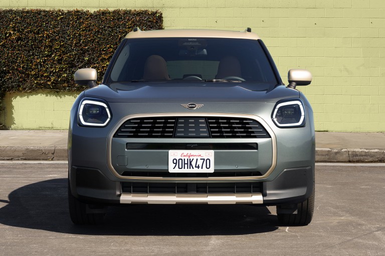 MINI Countryman - exteriér - predný pohľad