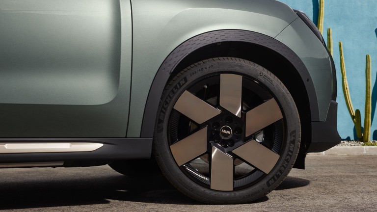 MINI Countryman - exteriér - galéria - 04