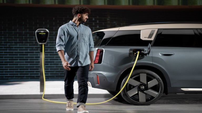 MINI servis - service inclusive fre nové elektrické vozidlo